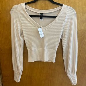 Windsor Cream Top